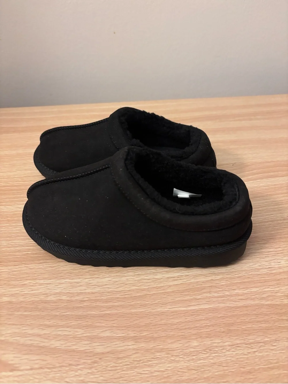 Cat & Jack Black Kids Slip-On Cozy Slippers